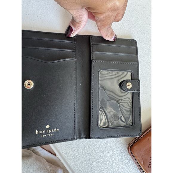 Kate Spade New York black leather wallet gold hardware small - Picture 2 of 5